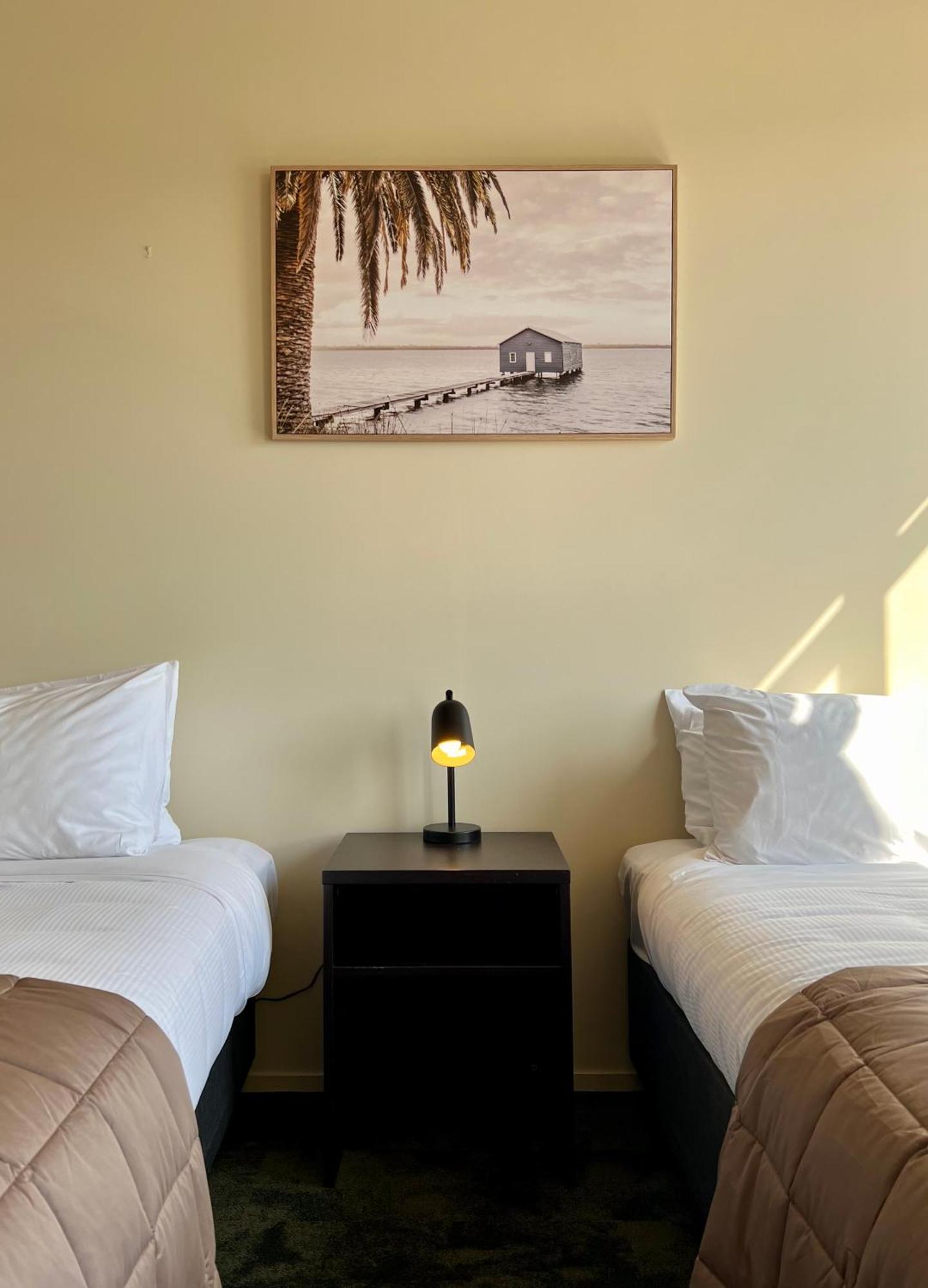 פורירואה The Post Hotel מראה חיצוני תמונה